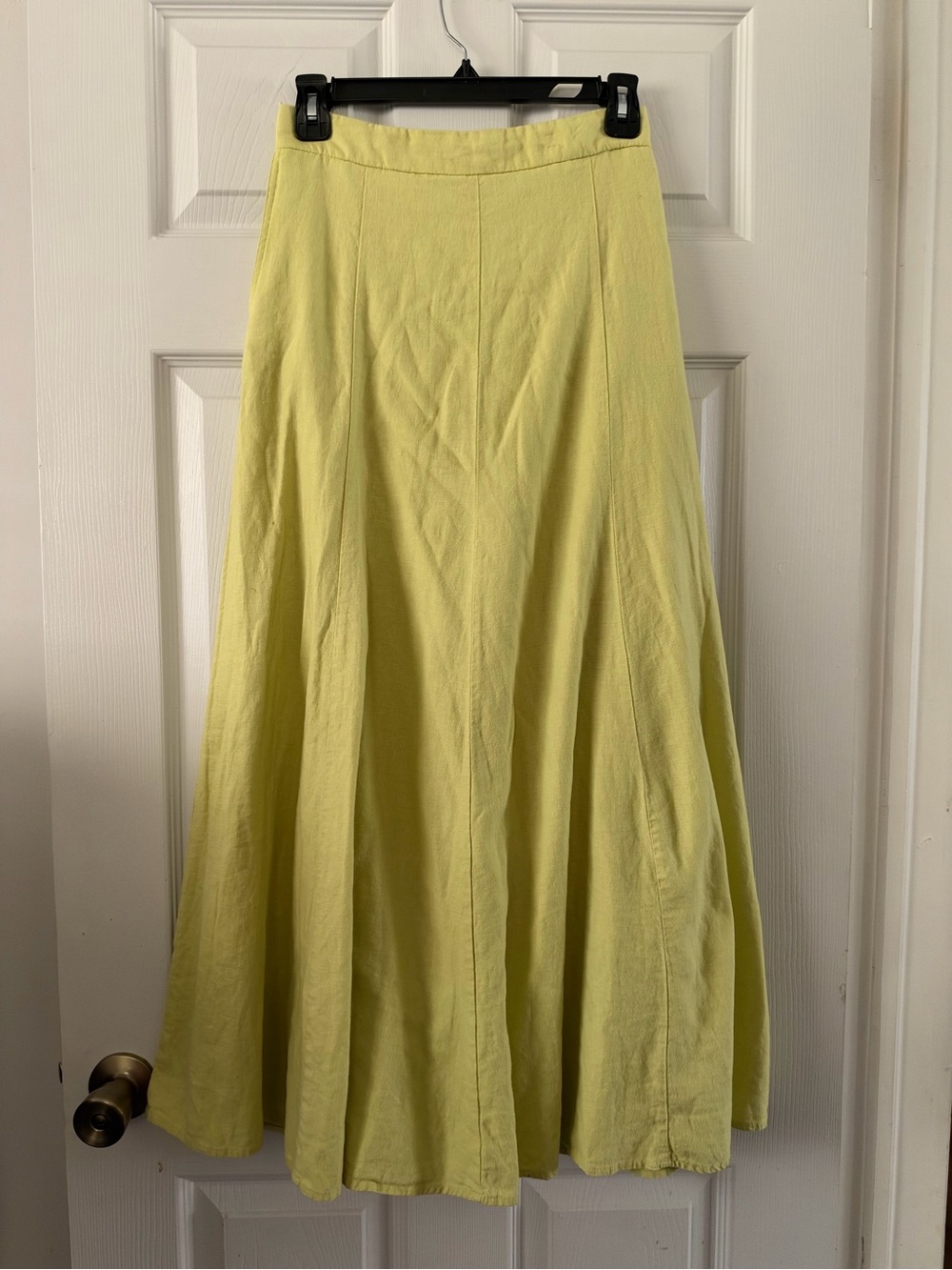House of Harlow 1960 Lemon
Green Maxi Skirt